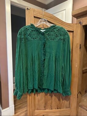 Sundance Green Eyelet & Pintuck Ruffled Blouse